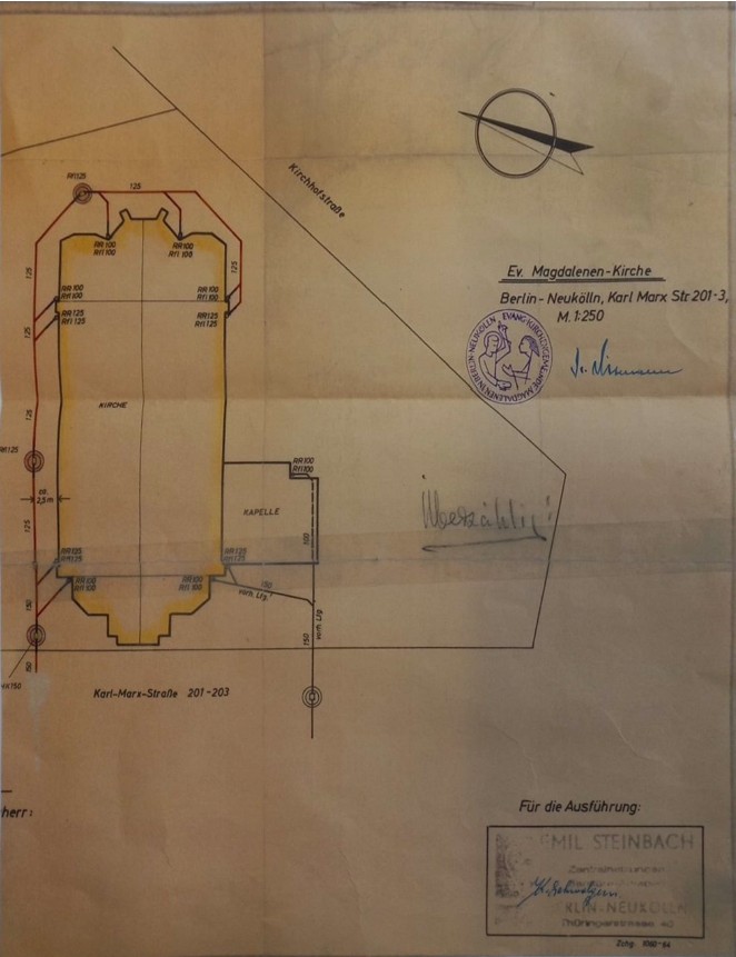Karte mit einer Grundrisszeichnung.